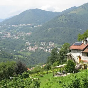  Farm stay Al Marnich Italy